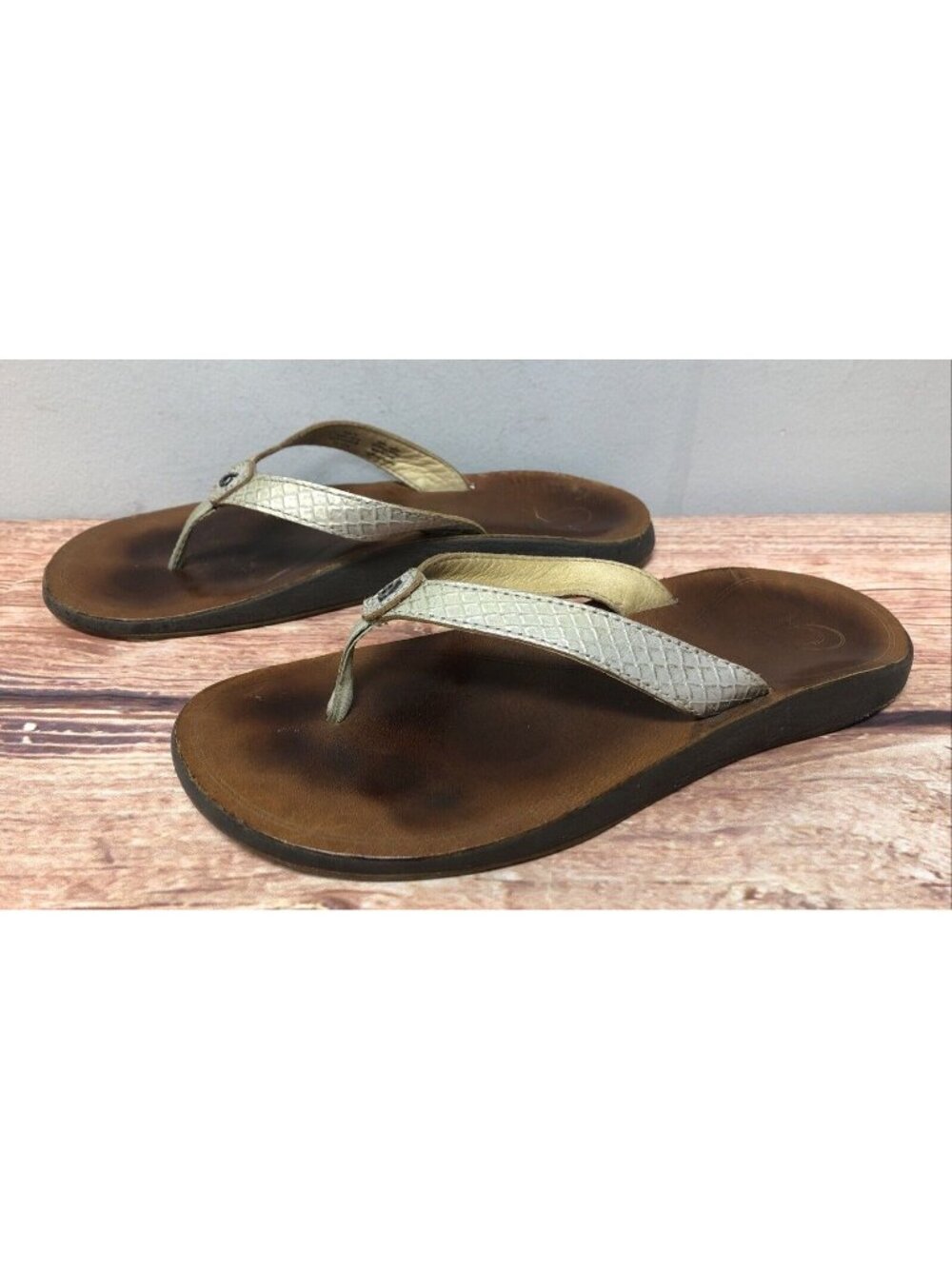 Olukai Pua Brown/Gold Leather Thong Flip Flop Comfort Sandals Womens 8/38 (7V14)